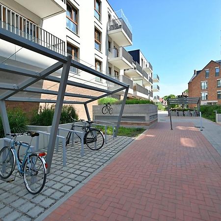 Beige 3City Apartment With Parking In Gdansk By Noclegi Renters Экстерьер фото