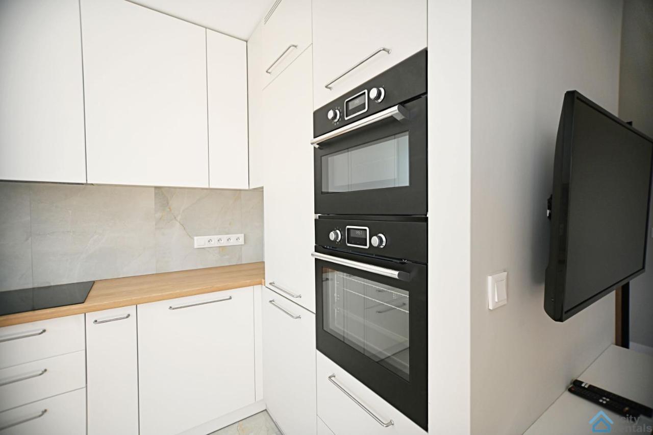 Beige 3City Apartment With Parking In Gdansk By Noclegi Renters Экстерьер фото